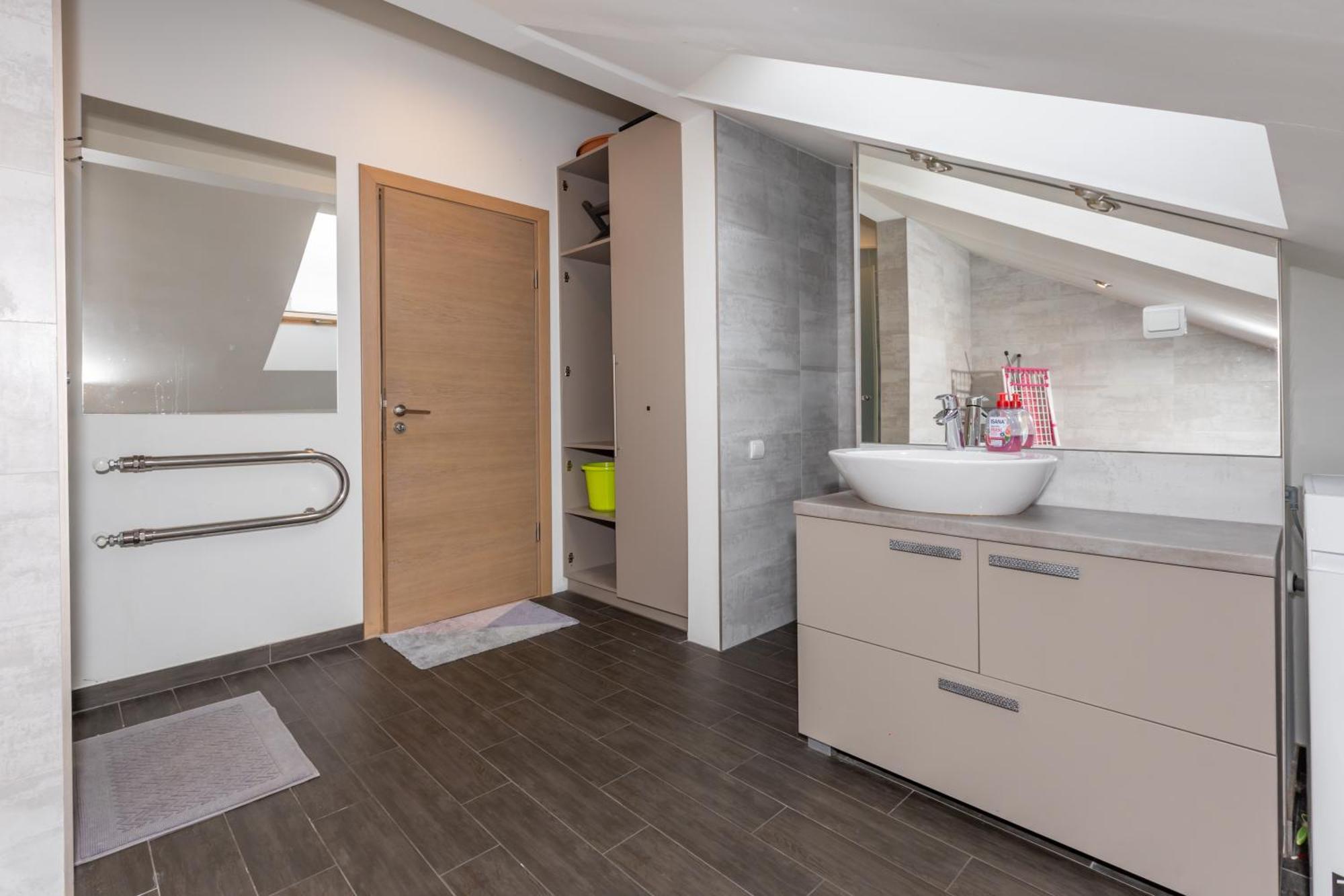 Penthouse Apartment With Terrace Рига Экстерьер фото